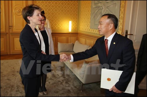 Switzerland values relations with Vietnam - ảnh 1